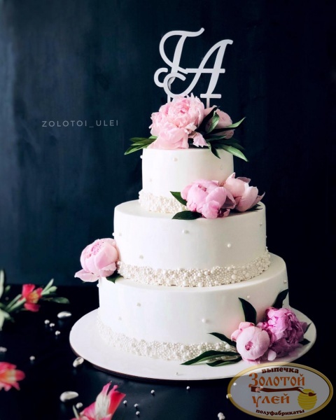 Свадебный торт